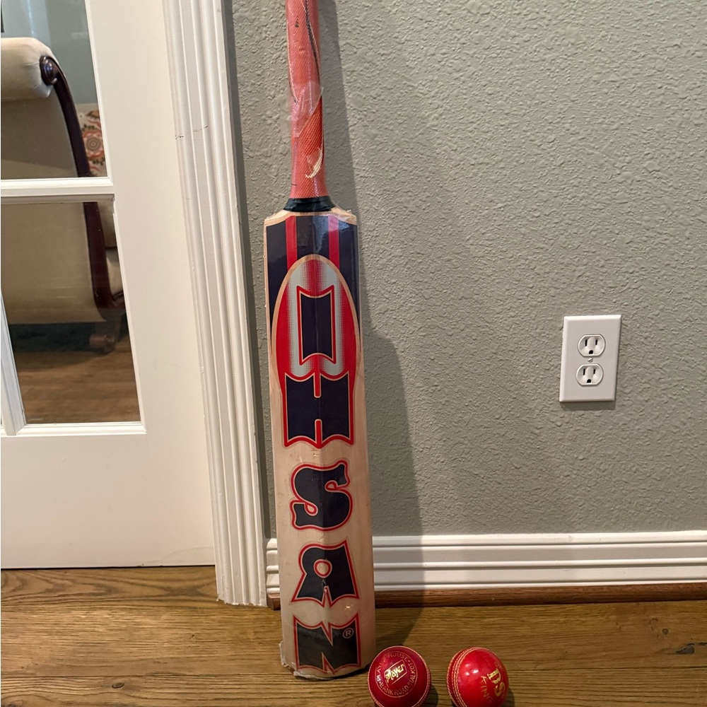🌼NIP Ihsan Cricket Bat and Balls Set🌼